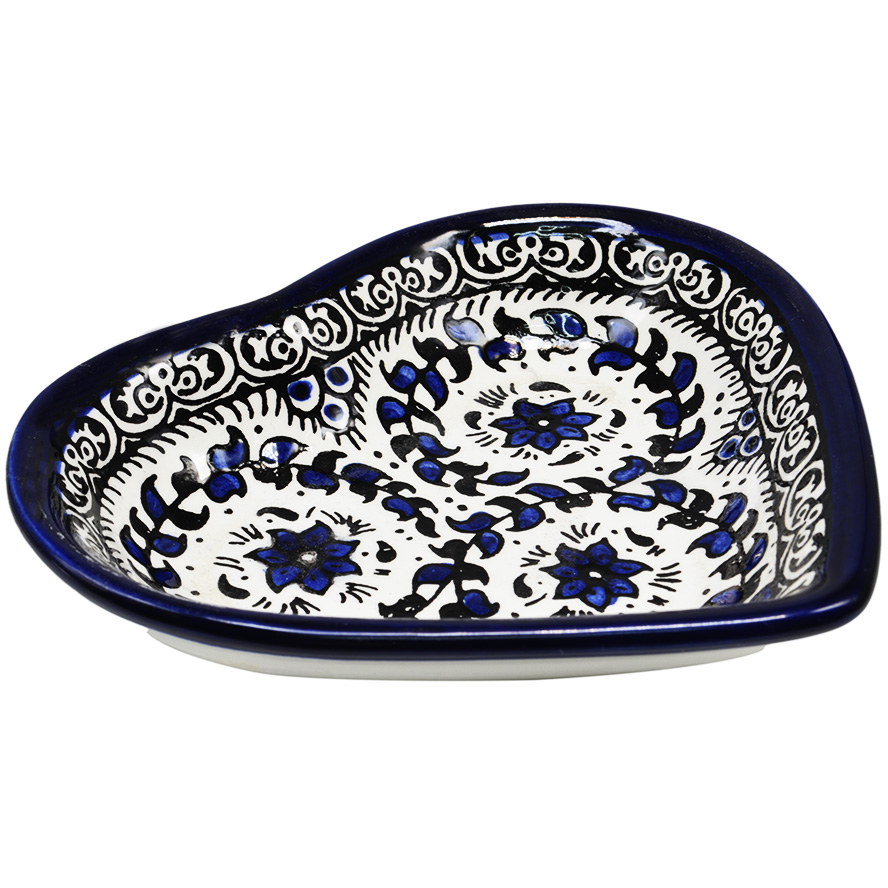 Hand Painted ‘Flowers’ Armenian Ceramic Heart Shaped Snack Dish – Blues (side view)
