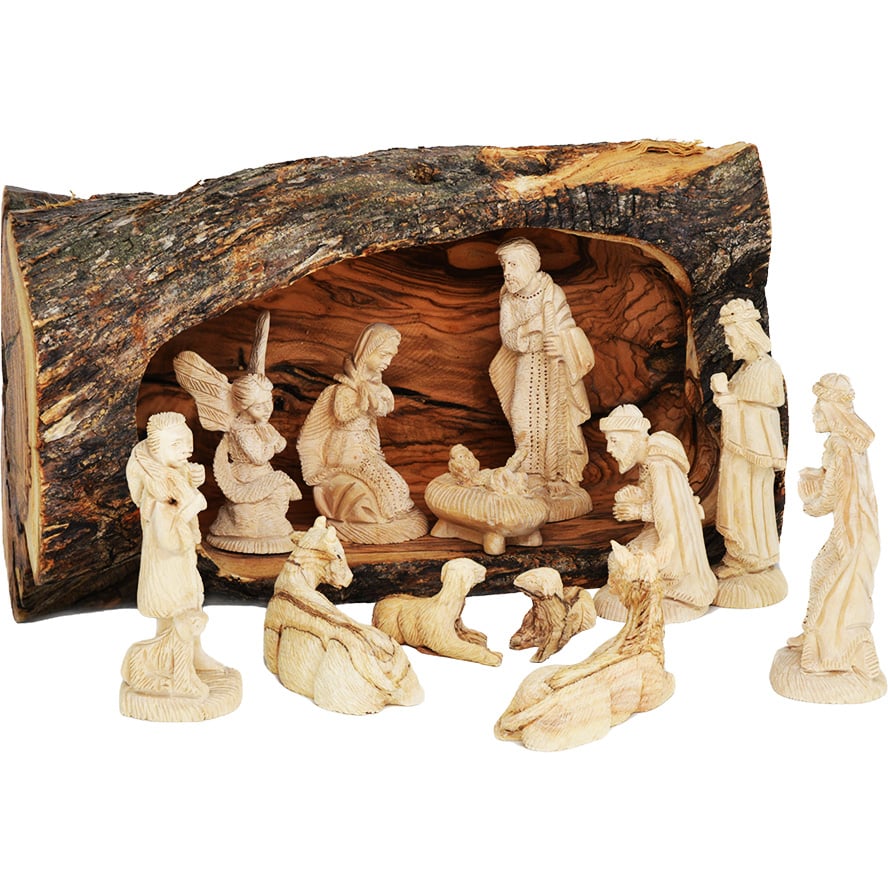 Fine Detailed Figurines – Handmade Olive Wood Set in Natural Log
