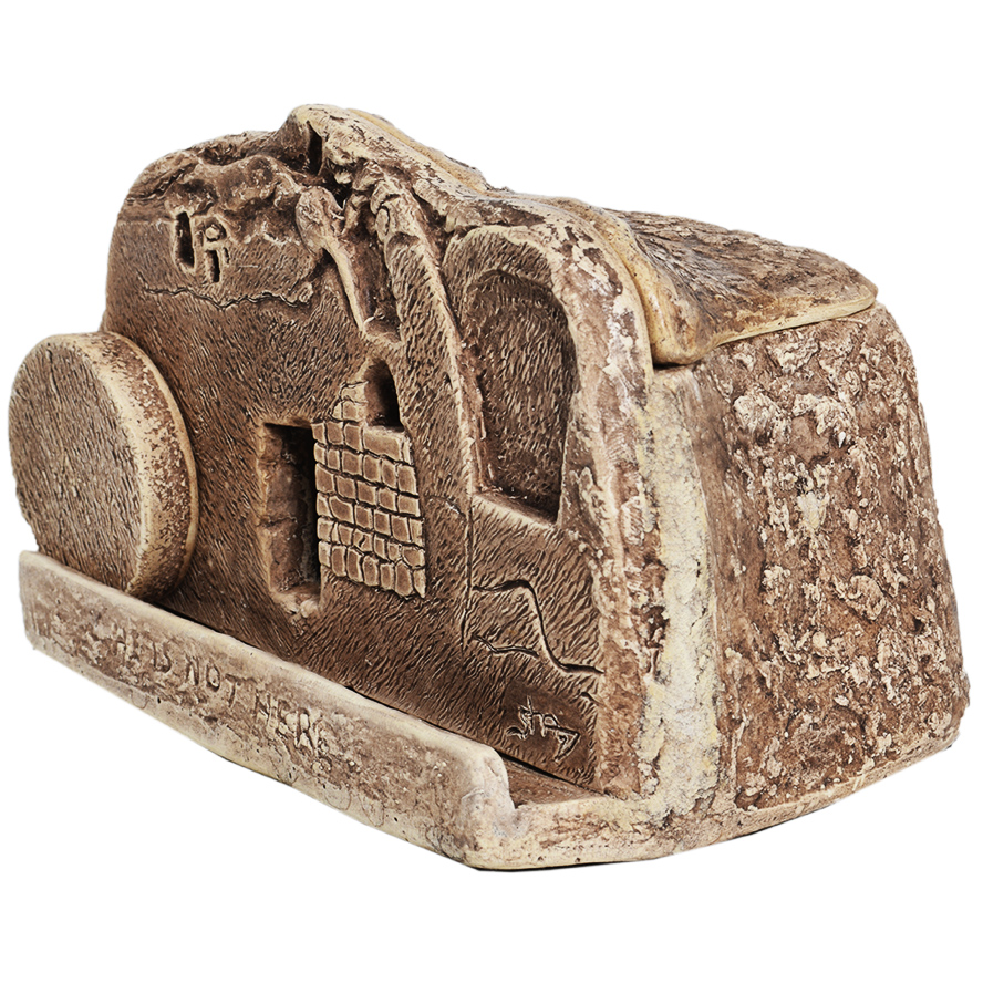 The Garden Tomb in Jerusalem ‘HE IS NOT HERE’ Replica Ornament (side view)