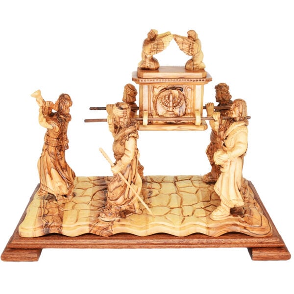 Large 'Ark of the Covenant with Priests' in Olive Wood - Made in Israel (side view 2)