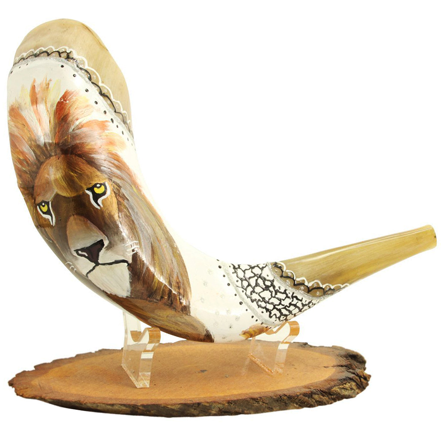 "Lion of Judah" Hand-Painted Ram's Horn Shofar By Sarit Romano