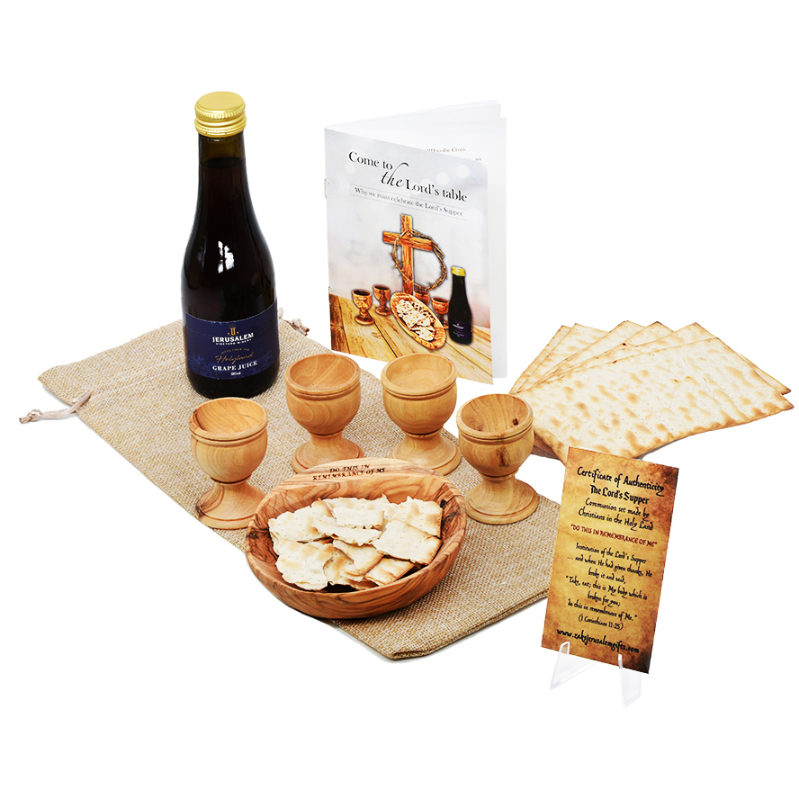 Complete Olive Wood LORD’s Supper Set with Grape Juice and Matzo on sackcloth gift bag.