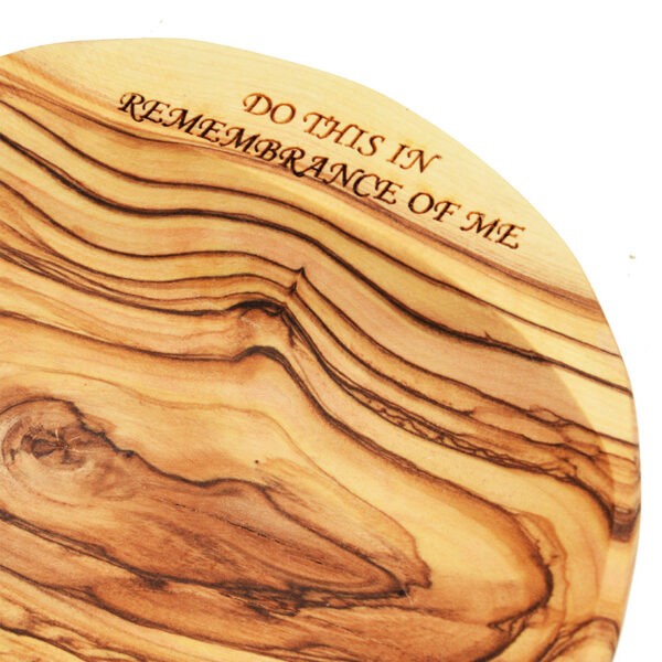 'The Lord's Supper' Olive Wood "DO THIS IN REMEMBRANCE OF ME" engraving detail