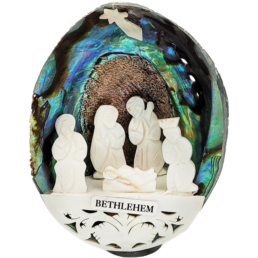 Handmade Nativity Scene in Abalone Shell with Mother of Pearl Figurines – 5″