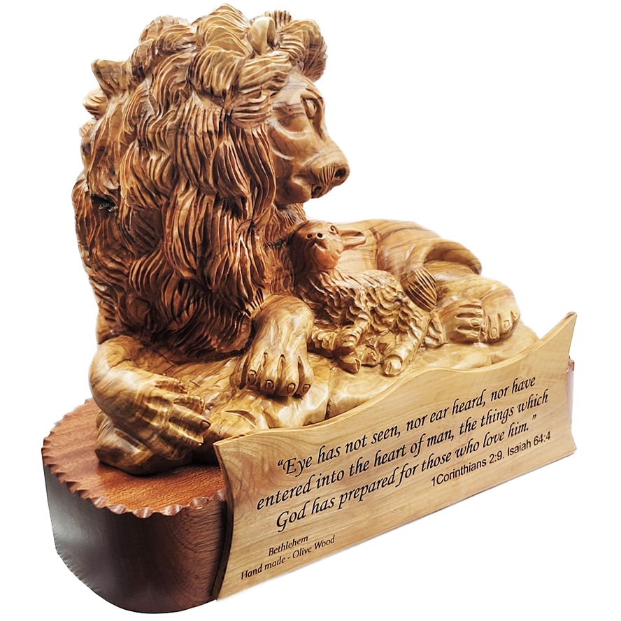 ‘The Lion and The Lamb’ Olive Wood Carving – Made in Israel (left view)
